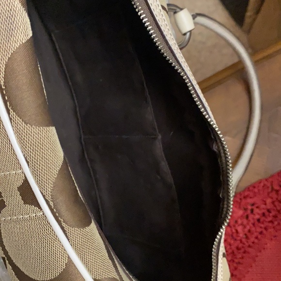 Coach Satchel - Picture 9 of 11